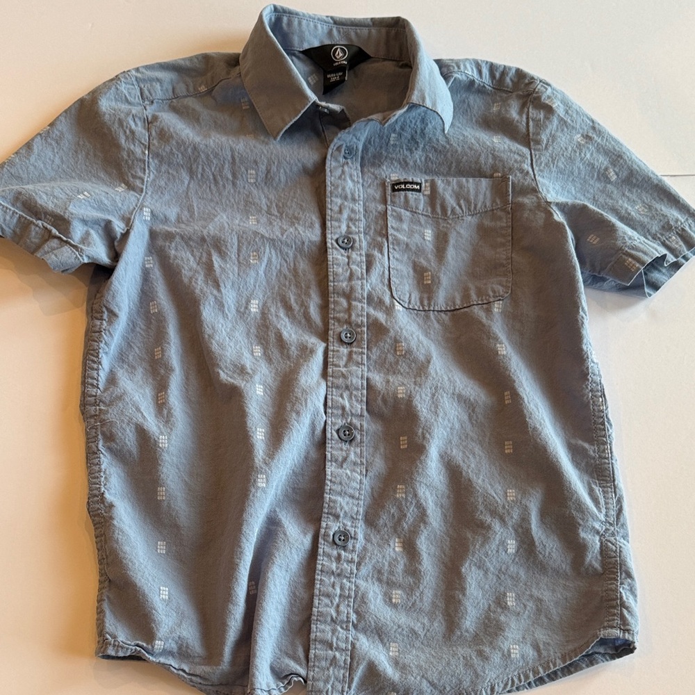 Volcom Men's Light Blue Casual Button Down Shirt